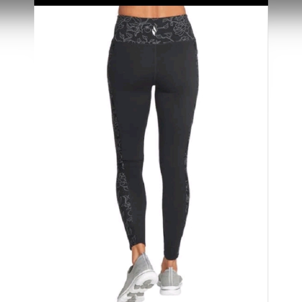 Skechers Black Floral Pattern Leggings